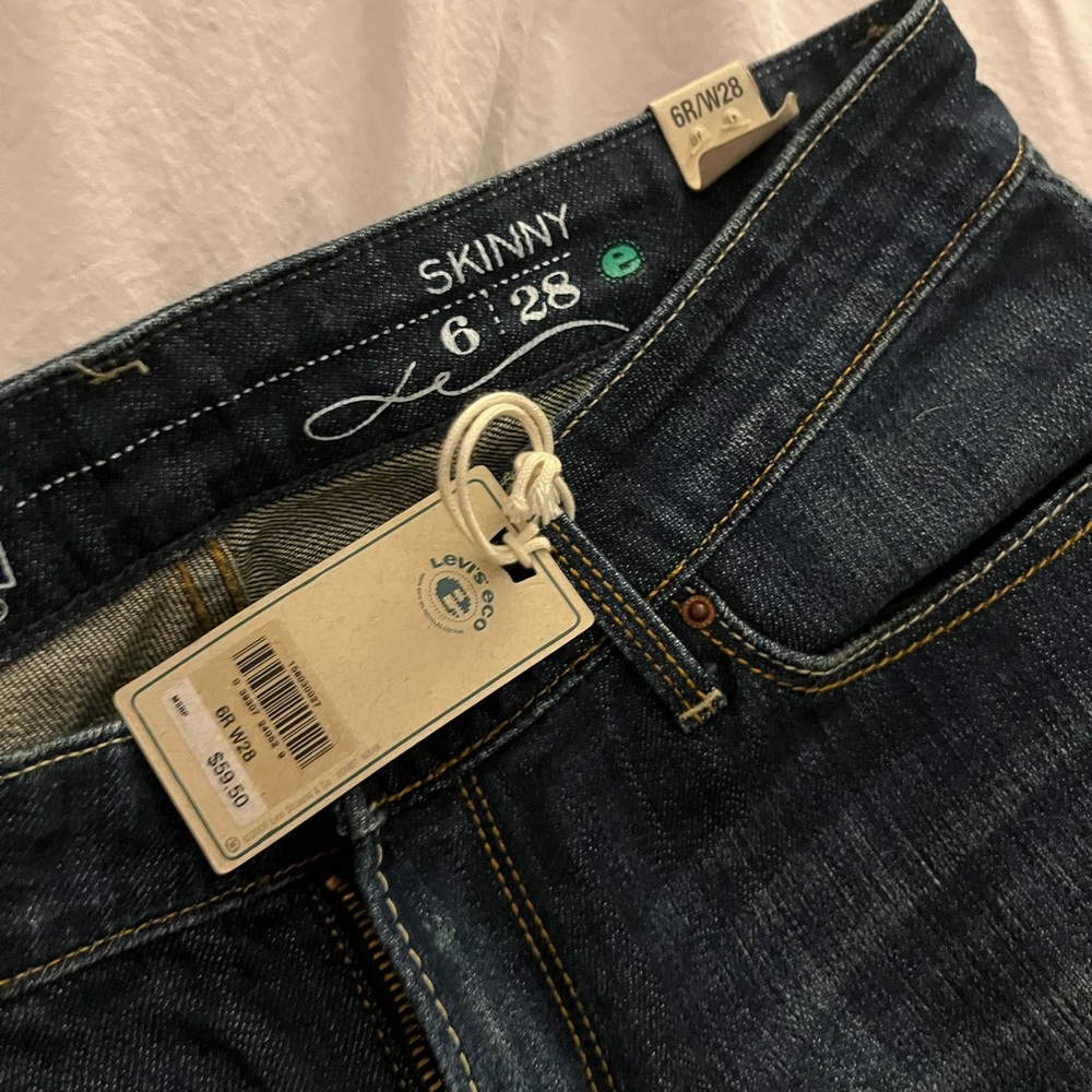 NWT Levi’s skinny jeans